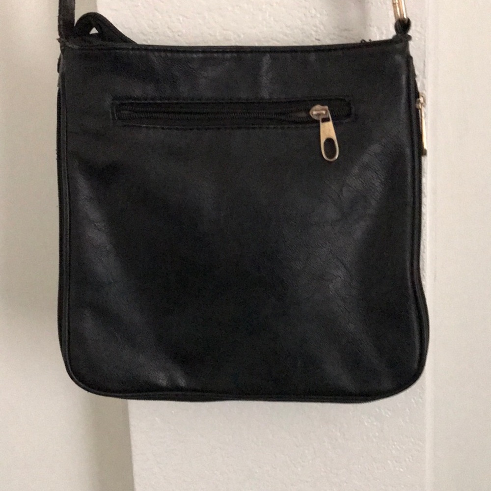 Purse - Picture 2 of 3